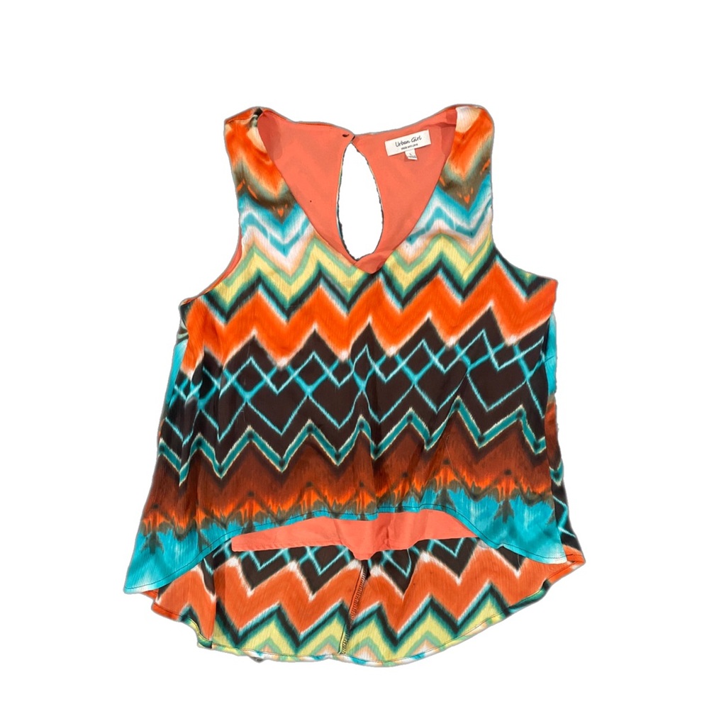 Cover girl chevron print top Size L